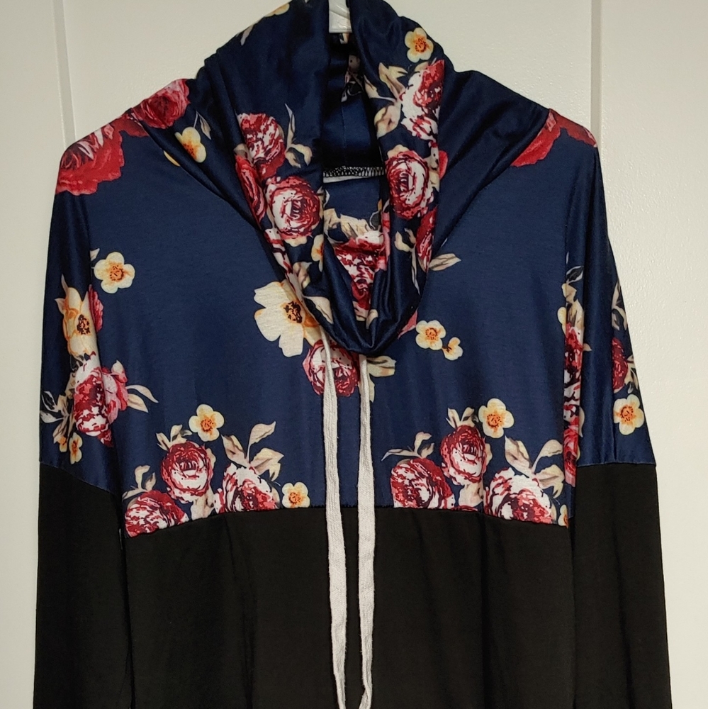 Women's Plus Size Long Sleeve Cowl Neck